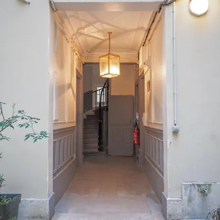 Saint Germain Sartre Appartement